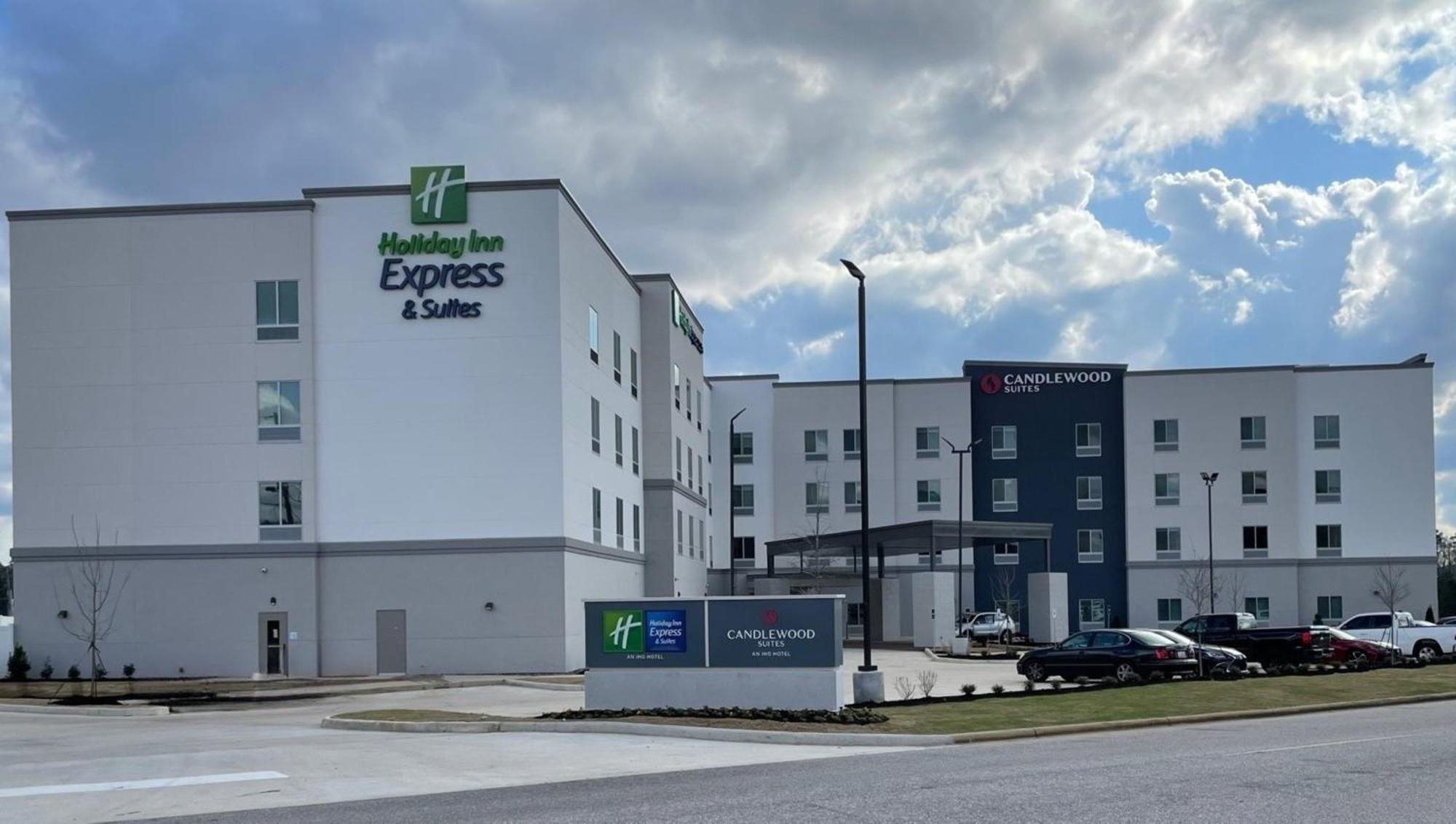 Holiday Inn Express & Suites Bessemer - Birmingham Sw By Ihg Extérieur photo