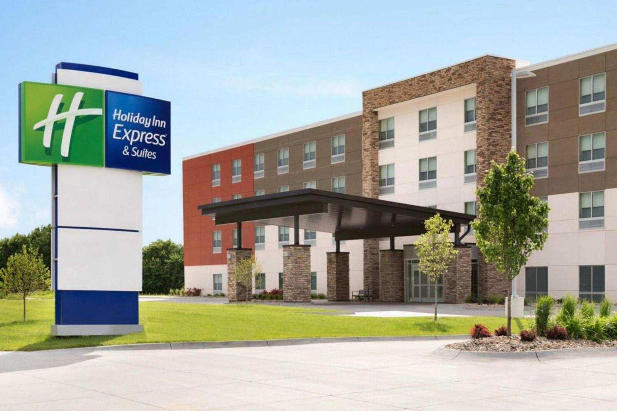 Holiday Inn Express & Suites Bessemer - Birmingham Sw By Ihg Extérieur photo